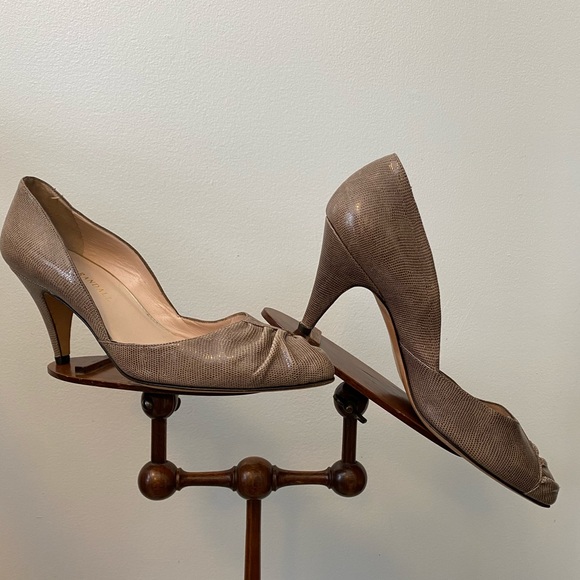 Almond Toe Warm Grey/Taupe Pumps - Picture 2 of 6